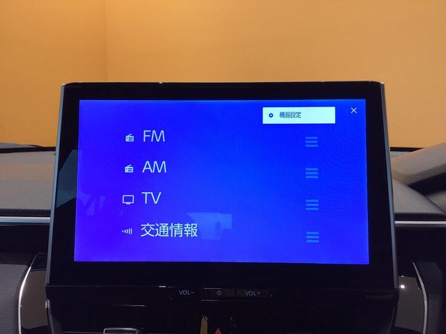 カローラクロス Ｚ　純正１０．５インチナビ　バックカメラ　ＥＴＣ２．０　オートクルーズコントロール　レーンアシスト　パワーシート　衝突被害軽減システム　オートマチックハイビーム　オートライト　ＬＥＤヘッドランプ（6枚目）