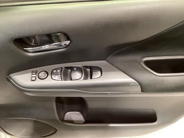 日産 セレナ 37枚目