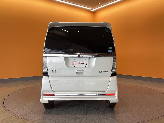 ホンダ N-BOXカスタム 11枚目