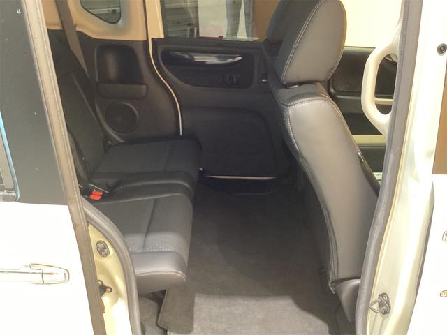 ホンダ N-BOXカスタム 30枚目