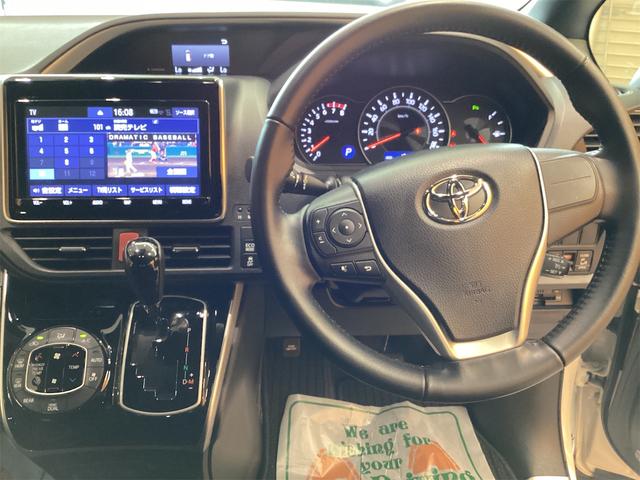 TOYOTA VOXY ZS KIRAMEKI III Best Japan Spec Recon Car for Import Malaysia