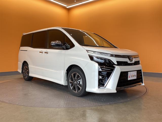 TOYOTA VOXY ZS KIRAMEKI III Best Japan Spec Recon Car for Import Malaysia