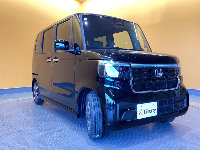 Ｎ－ＢＯＸカスタム ベースグレード　バックカメラ　両側スライド・片側電動　クリアランスソナー　オートクルーズコントロール　レーンアシスト　オートライト　スマートキー　アイドリングストップ　電動格納ミラー　シートヒーター　ベンチシート（7枚目）