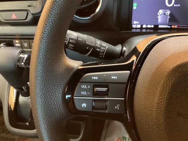 Ｎ－ＢＯＸカスタム ベースグレード　バックカメラ　両側スライド・片側電動　クリアランスソナー　オートクルーズコントロール　レーンアシスト　オートライト　スマートキー　アイドリングストップ　電動格納ミラー　シートヒーター　ベンチシート（40枚目）