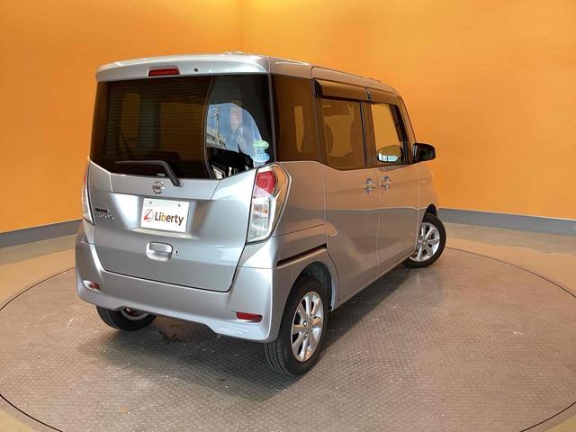 デイズルークス Ｘ　Ｖセレクション　ＥＴＣ　全周囲カメラ　両側電動スライドドア　ナビ　ＴＶ　衝突被害軽減システム　スマートキー　アイドリングストップ　ＣＶＴ　ＥＳＣ　ＣＤ　ＤＶＤ再生　ＵＳＢ　ミュージックプレイヤー接続可（16枚目）