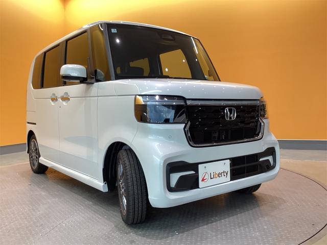 Ｎ－ＢＯＸカスタム ターボ　バックカメラ　両側電動スライドドア　クリアランスソナー　オートクルーズコントロール　レーンアシスト　オートライト　スマートキー　アイドリングストップ　電動格納ミラー　シートヒーター　ベンチシート（16枚目）