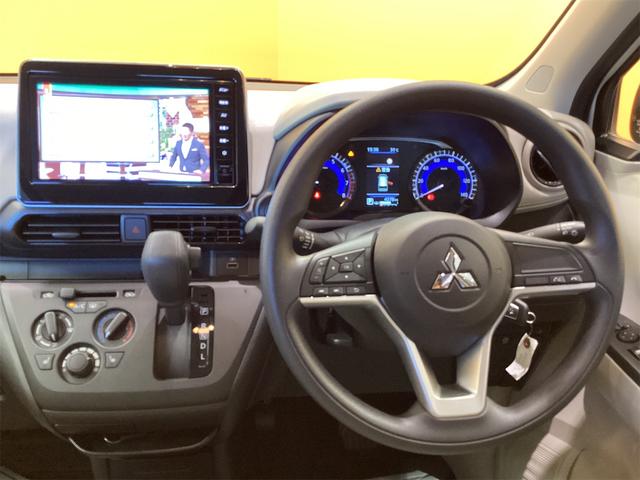 ｅＫワゴン Ｍ　ＥＴＣ　バックカメラ　ナビ　ＴＶ　クリアランスソナー　シートヒーター　ベンチシート　ＣＶＴ　Ｂｌｕｅｔｏｏｔｈ　エアコン　パワーステアリング　パワーウィンドウ　運転席エアバッグ（6枚目）