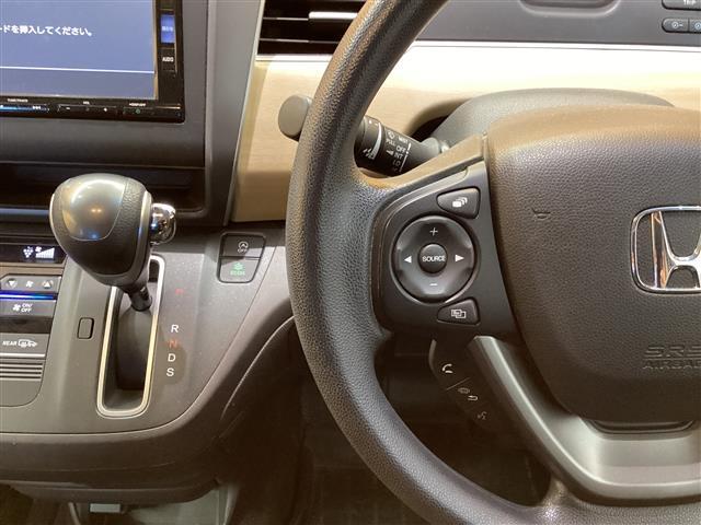 フリード Ｇ・ホンダセンシング　ドライブレコーダー　ＥＴＣ　バックカメラ　オートクルーズコントロール　レーンアシスト　衝突被害軽減システム　両側電動スライドドア　スマートキー　アイドリングストップ　電動格納ミラー（13枚目）