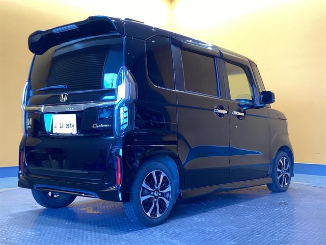 Ｎ－ＢＯＸカスタム Ｇ・Ｌホンダセンシング　ＥＴＣ　バックカメラ　両側スライド・片側電動　ナビ　ＴＶ　オートクルーズコントロール　レーンアシスト　衝突被害軽減システム　オートライト　スマートキー　電動格納ミラー　ＣＶＴ　ＥＳＣ　ＣＤ　ＤＶＤ再生（17枚目）