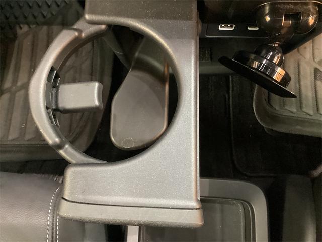 ステップワゴン ｅ：ＨＥＶスパーダ　ナビ　ＥＴＣ　全周囲カメラ　後席モニター　クリアランスソナー　アダプティブクルーズコントロール　レーンアシスト　衝突被害軽減システム　両側電動スライドドア　ＬＥＤヘッドランプ　電動リアゲート（49枚目）