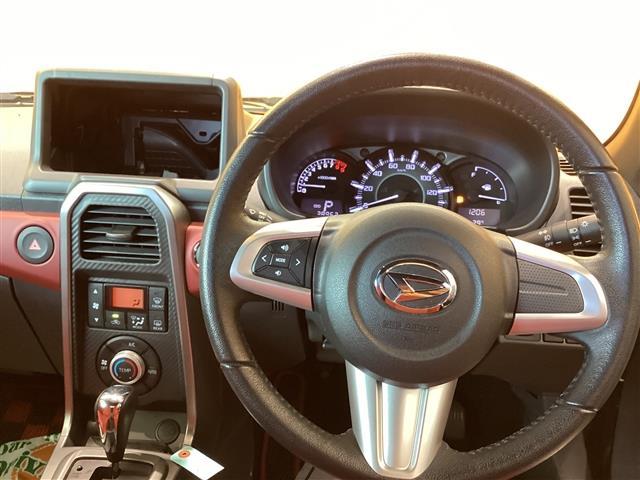 コペン ローブ　オープンカー　ＬＥＤヘッドランプ　スマートキー　アイドリングストップ　シートヒーター　アルミホイール　盗難防止システム　衝突安全ボディ　ＡＢＳ　ＥＳＣ　エアコン　パワーステアリング（5枚目）