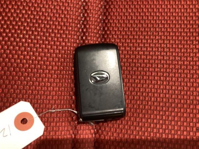 コペン ローブ　オープンカー　ＬＥＤヘッドランプ　スマートキー　アイドリングストップ　シートヒーター　アルミホイール　盗難防止システム　衝突安全ボディ　ＡＢＳ　ＥＳＣ　エアコン　パワーステアリング（12枚目）