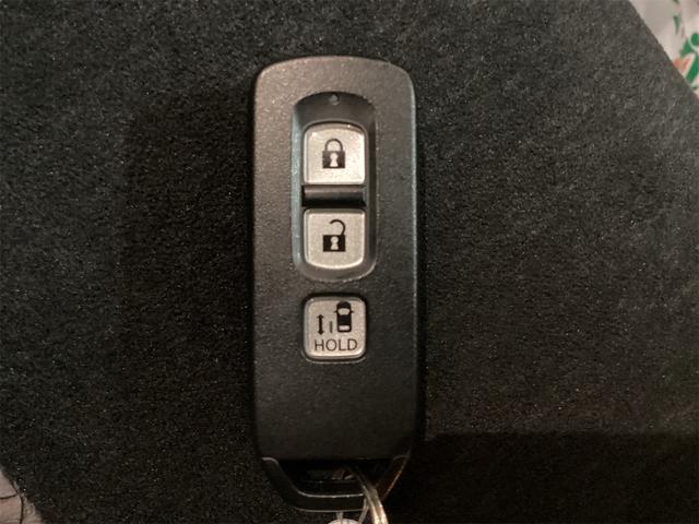 Ｎ－ＢＯＸカスタム Ｇ・Ｌホンダセンシング　ナビ　ＥＴＣ　バックカメラ　両側スライド・片側電動　オートクルーズコントロール　レーンアシスト　衝突被害軽減システム　オートライト　スマートキー　電動格納ミラー　ＣＶＴ　ＥＳＣ　アルミホイール（12枚目）