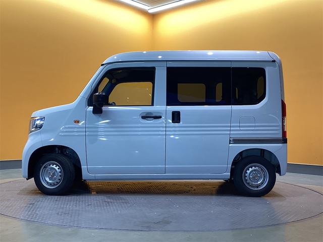 Ｎ－ＶＡＮ Ｇ・ホンダセンシング　ＣＶＴ　衝突被害軽減システム　クリアランスソナー　オートクルーズコントロール　レーンアシスト　両側スライドドア　キーレスエントリー　盗難防止システム　ＥＳＣ　エアコン　パワーウィンドウ（11枚目）