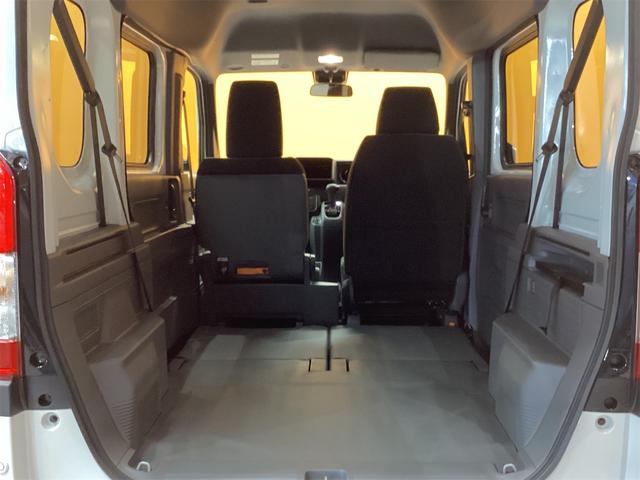 Ｎ－ＶＡＮ Ｇ・ホンダセンシング　ＣＶＴ　衝突被害軽減システム　クリアランスソナー　オートクルーズコントロール　レーンアシスト　両側スライドドア　キーレスエントリー　盗難防止システム　ＥＳＣ　エアコン　パワーウィンドウ（17枚目）