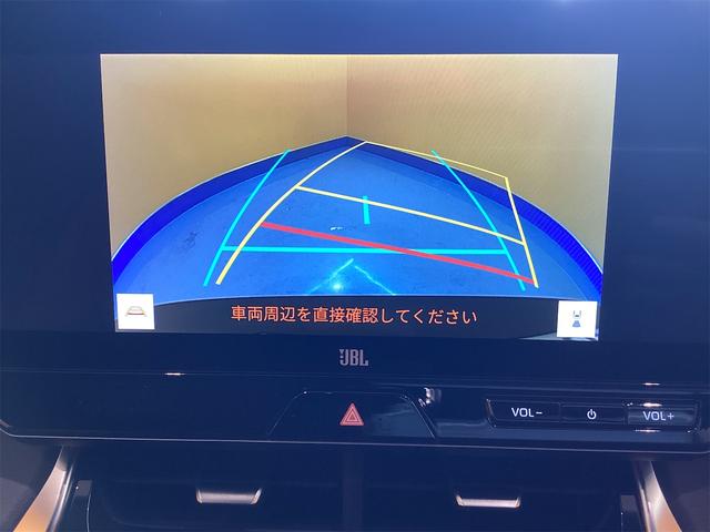 ハリアー Ｚ　レザーパッケージ　調光パノラマルーフ　純正１２．３インチＪＢＬナビ　ＥＴＣ２．０　バックカメラ　オートクルーズコントロール　レーンアシスト　衝突被害軽減システム　オートライト　ＬＥＤヘッドランプ　電動リアゲート（8枚目）