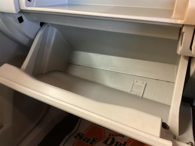 プリウス Ｇ　ＥＴＣ　クリアランスソナー　オートクルーズコントロール　バックカメラ　ナビ　アルミホイール　オートライト　ＨＩＤ　ＣＶＴ　スマートキー　電動格納ミラー　盗難防止システム（36枚目）