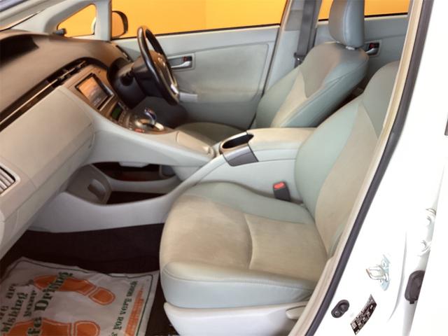 プリウス Ｇ　ＥＴＣ　クリアランスソナー　オートクルーズコントロール　バックカメラ　ナビ　アルミホイール　オートライト　ＨＩＤ　ＣＶＴ　スマートキー　電動格納ミラー　盗難防止システム（43枚目）