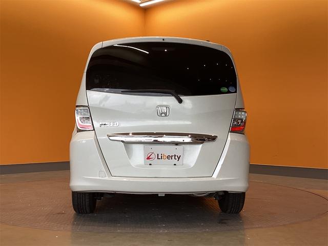 フリード G ジャストセレクション+ ETC バックカメラ ナビ TV 両側スライド・片側電動 HID スマートキー 電動格納ミラー 3列シート ウォークスルー CVT 盗難防止システム 衝突安全ボディ ABS ESC(18枚目)