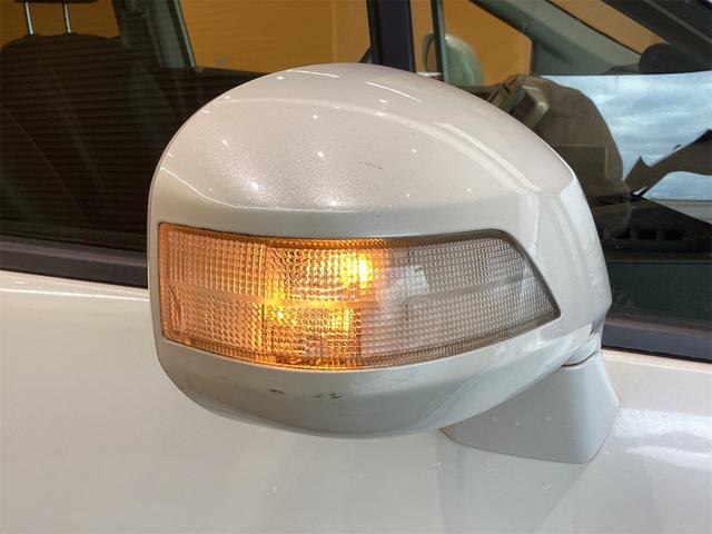 フリード G ジャストセレクション+ ETC バックカメラ ナビ TV 両側スライド・片側電動 HID スマートキー 電動格納ミラー 3列シート ウォークスルー CVT 盗難防止システム 衝突安全ボディ ABS ESC(26枚目)