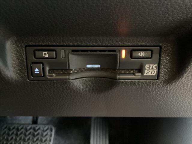 シエンタ ハイブリッドＺ　全周囲カメラ　ナビ　ＴＶ　クリアランスソナー　オートクルーズコントロール　レーンアシスト　衝突被害軽減システム　両側電動スライドドア　オートマチックハイビーム　オートライト　ＬＥＤヘッドランプ（13枚目）