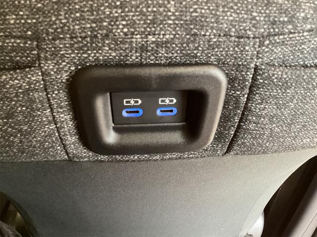 シエンタ ハイブリッドＺ　全周囲カメラ　ナビ　ＴＶ　クリアランスソナー　オートクルーズコントロール　レーンアシスト　衝突被害軽減システム　両側電動スライドドア　オートマチックハイビーム　オートライト　ＬＥＤヘッドランプ（32枚目）