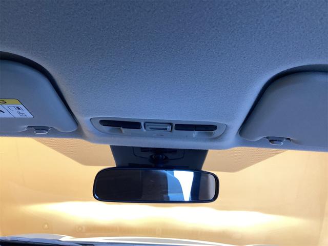 シエンタ ハイブリッドＺ　全周囲カメラ　ナビ　ＴＶ　クリアランスソナー　オートクルーズコントロール　レーンアシスト　衝突被害軽減システム　両側電動スライドドア　オートマチックハイビーム　オートライト　ＬＥＤヘッドランプ（35枚目）