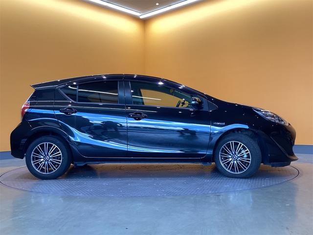 アクア Ｇ　ＥＴＣ　バックカメラ　ＴＶ　クリアランスソナー　オートクルーズコントロール　レーンアシスト　衝突被害軽減システム　アルミホイール　オートマチックハイビーム　オートライト（17枚目）