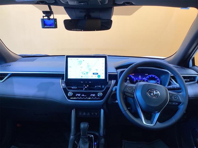 カローラクロス ハイブリッド　Ｚ　純正１０．５インチディスプレイ　全周囲カメラ　クリアランスソナー　オートクルーズコントロール　レーンアシスト　パワーシート　パークアシスト　衝突被害軽減システム　ナビ　ＴＶ　オートマチックハイビーム（5枚目）