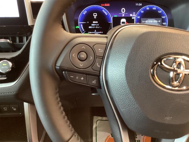 カローラクロス ハイブリッド　Ｚ　純正１０．５インチディスプレイ　全周囲カメラ　クリアランスソナー　オートクルーズコントロール　レーンアシスト　パワーシート　パークアシスト　衝突被害軽減システム　ナビ　ＴＶ　オートマチックハイビーム（7枚目）