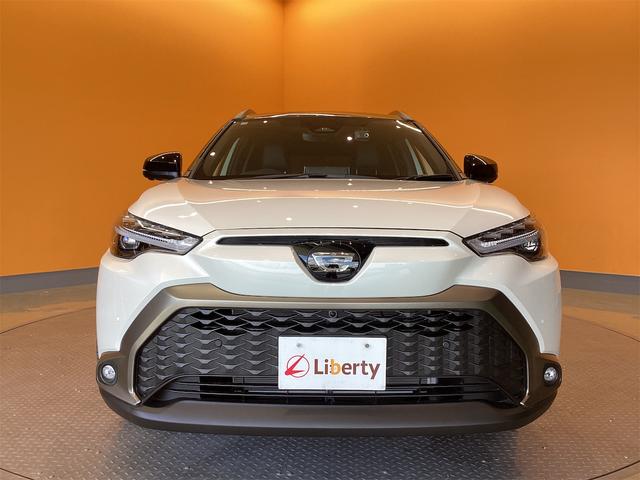 カローラクロス ハイブリッド　Ｚ　純正１０．５インチディスプレイ　全周囲カメラ　クリアランスソナー　オートクルーズコントロール　レーンアシスト　パワーシート　パークアシスト　衝突被害軽減システム　ナビ　ＴＶ　オートマチックハイビーム（17枚目）