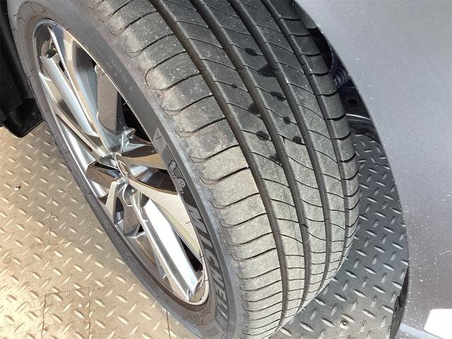 カローラクロス ハイブリッド　Ｚ　純正１０．５インチディスプレイ　全周囲カメラ　クリアランスソナー　オートクルーズコントロール　レーンアシスト　パワーシート　パークアシスト　衝突被害軽減システム　ナビ　ＴＶ　オートマチックハイビーム（24枚目）