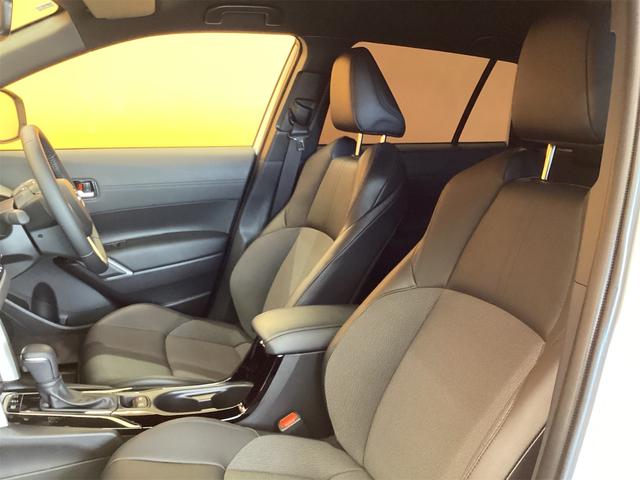 カローラクロス ハイブリッド　Ｚ　純正１０．５インチディスプレイ　全周囲カメラ　クリアランスソナー　オートクルーズコントロール　レーンアシスト　パワーシート　パークアシスト　衝突被害軽減システム　ナビ　ＴＶ　オートマチックハイビーム（39枚目）