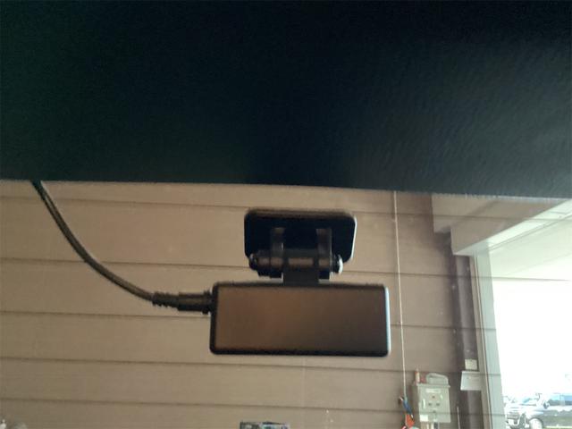 カローラクロス ハイブリッド　Ｚ　純正１０．５インチディスプレイ　全周囲カメラ　クリアランスソナー　オートクルーズコントロール　レーンアシスト　パワーシート　パークアシスト　衝突被害軽減システム　ナビ　ＴＶ　オートマチックハイビーム（49枚目）