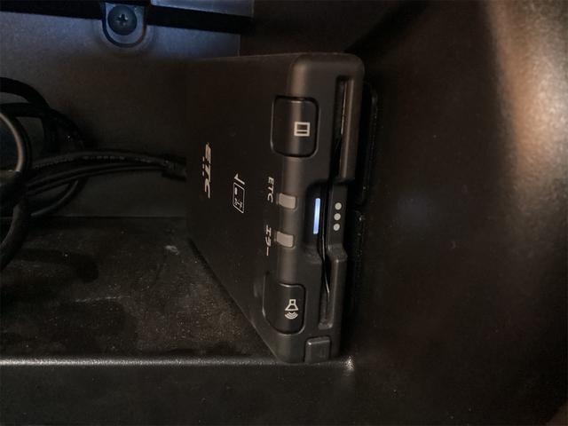 ノート Ｘ　ＥＴＣ　バックカメラ　ナビ　クリアランスソナー　レーンアシスト　衝突被害軽減システム　スマートキー　アイドリングストップ　電動格納ミラー　ＣＶＴ　盗難防止システム　衝突安全ボディ（12枚目）