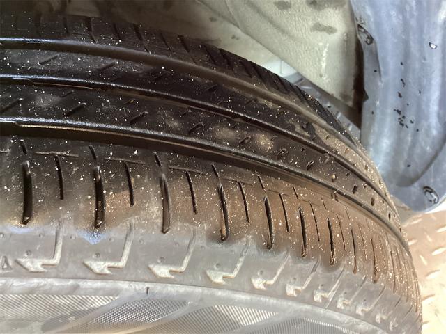 ノート Ｘ　ＥＴＣ　バックカメラ　ナビ　クリアランスソナー　レーンアシスト　衝突被害軽減システム　スマートキー　アイドリングストップ　電動格納ミラー　ＣＶＴ　盗難防止システム　衝突安全ボディ（24枚目）