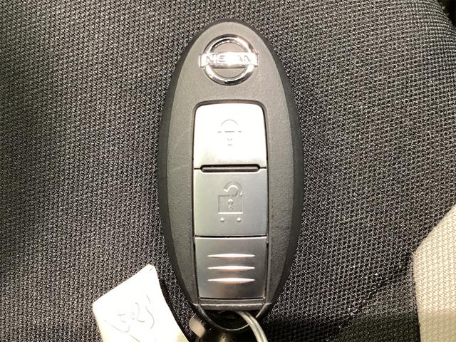 ノート Ｘ　ＥＴＣ　バックカメラ　ナビ　クリアランスソナー　レーンアシスト　衝突被害軽減システム　スマートキー　アイドリングストップ　電動格納ミラー　ＣＶＴ　盗難防止システム　衝突安全ボディ（29枚目）