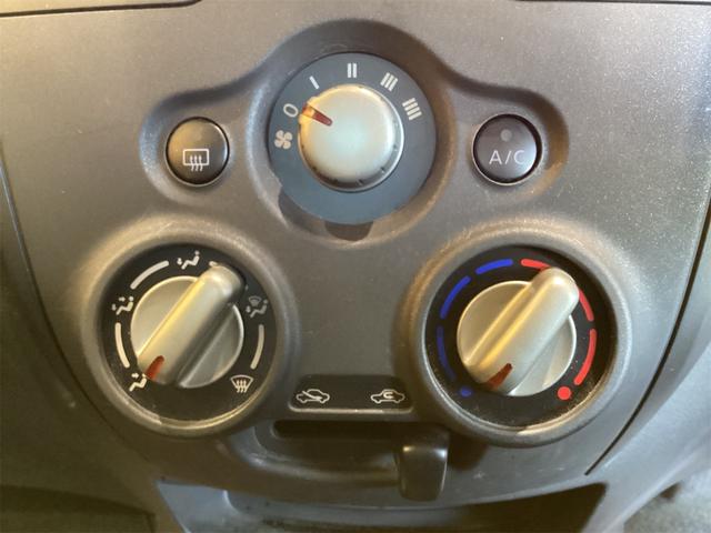 ノート Ｘ　ＥＴＣ　バックカメラ　ナビ　クリアランスソナー　レーンアシスト　衝突被害軽減システム　スマートキー　アイドリングストップ　電動格納ミラー　ＣＶＴ　盗難防止システム　衝突安全ボディ（30枚目）