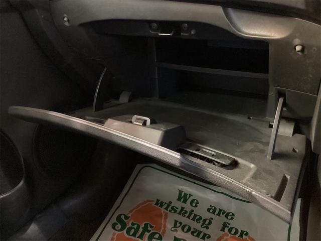 ノート Ｘ　ＥＴＣ　バックカメラ　ナビ　クリアランスソナー　レーンアシスト　衝突被害軽減システム　スマートキー　アイドリングストップ　電動格納ミラー　ＣＶＴ　盗難防止システム　衝突安全ボディ（37枚目）