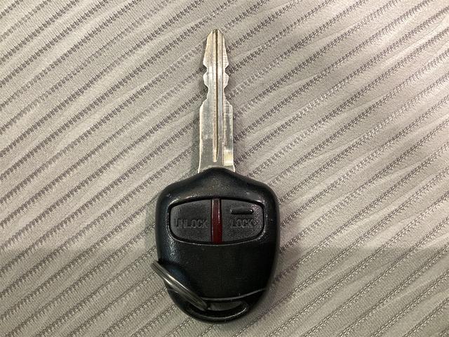 ｅＫワゴン Ｅ　ＥＴＣ　ナビ　キーレスエントリー　電動格納ミラー　ベンチシート　ＣＶＴ　Ｂｌｕｅｔｏｏｔｈ　エアコン　パワーステアリング　パワーウィンドウ（14枚目）