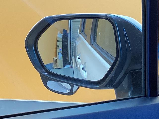 シエンタ ハイブリッドX クリアランスソナー オートクルーズコントロール レーンアシスト 衝突被害軽減システム 両側スライド・片側電動 オートマチックハイビーム オートライト LEDヘッドランプ スマートキー 電動格納ミラー(33枚目)