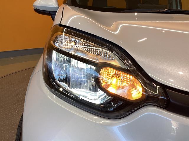 シエンタ ハイブリッドX クリアランスソナー オートクルーズコントロール レーンアシスト 衝突被害軽減システム 両側スライド・片側電動 オートマチックハイビーム オートライト LEDヘッドランプ スマートキー 電動格納ミラー(37枚目)