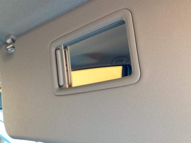 シエンタ ハイブリッドX クリアランスソナー オートクルーズコントロール レーンアシスト 衝突被害軽減システム 両側スライド・片側電動 オートマチックハイビーム オートライト LEDヘッドランプ スマートキー 電動格納ミラー(40枚目)