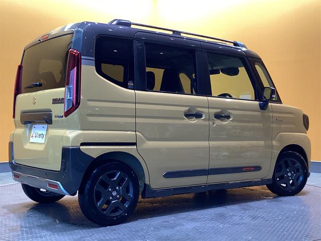 スペーシアギア ハイブリッドＸＺ　両側電動スライドドア　クリアランスソナー　オートクルーズコントロール　オートライト　スマートキー　アイドリングストップ　電動格納ミラー　シートヒーター　ベンチシート　ＣＶＴ　オットマン　ルーフレール（18枚目）