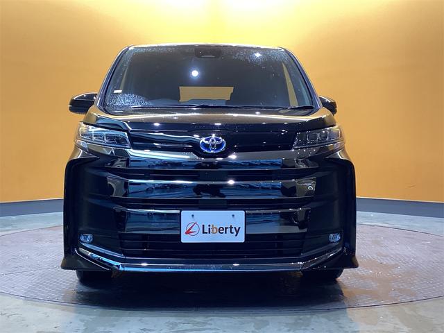 ノア ハイブリッドS-Z バックカメラ TV クリアランスソナー オートクルーズコントロール レーンアシスト 衝突被害軽減システム 両側電動スライドドア オートマチックハイビーム オートライト LEDヘッドランプ(15枚目)