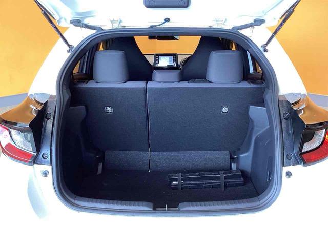 ヤリス ハイブリッドＸ　ＥＴＣ　バックカメラ　ナビ　オートクルーズコントロール　レーンアシスト　衝突被害軽減システム　オートマチックハイビーム　オートライト　キーレスエントリー　電動格納ミラー　ＣＶＴ（22枚目）