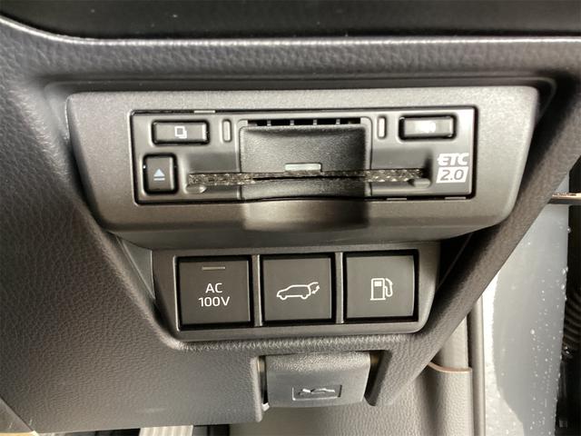 プリウス Z パノラマルーフ クリアランスソナー レーンアシスト オートクルーズコントロール パークアシスト 衝突被害軽減システム 全周囲カメラ ナビ TV アルミホイール オートマチックハイビーム オートライト(12枚目)