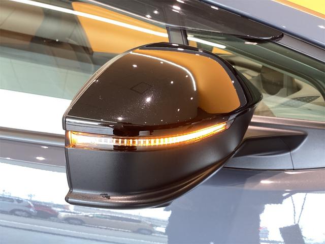 プリウス Z パノラマルーフ クリアランスソナー レーンアシスト オートクルーズコントロール パークアシスト 衝突被害軽減システム 全周囲カメラ ナビ TV アルミホイール オートマチックハイビーム オートライト(40枚目)