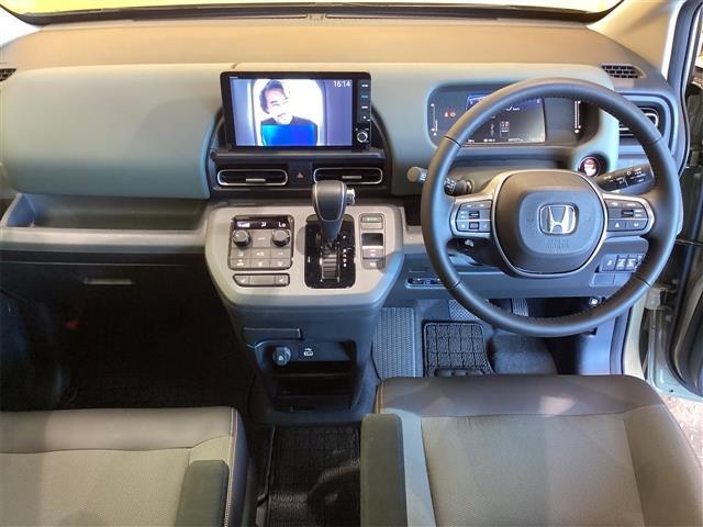 フリード クロスター ETC バックカメラ 9型ナビ TV クリアランスソナー オートクルーズコントロール 衝突被害軽減システム 両側電動スライドドア LEDヘッドランプ ヘッドライトウォッシャー 電動格納ミラー(5枚目)