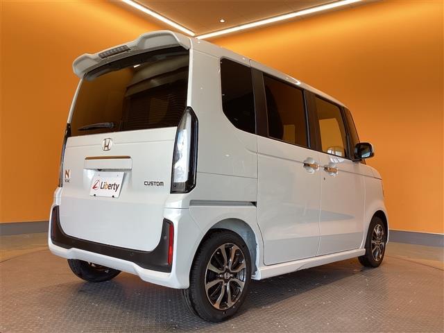 N-BOXカスタム ベースグレード バックカメラ 両側スライド・片側電動 クリアランスソナー オートクルーズコントロール 衝突被害軽減システム オートライト LEDヘッドランプ スマートキー 電動格納ミラー ベンチシート CVT(18枚目)